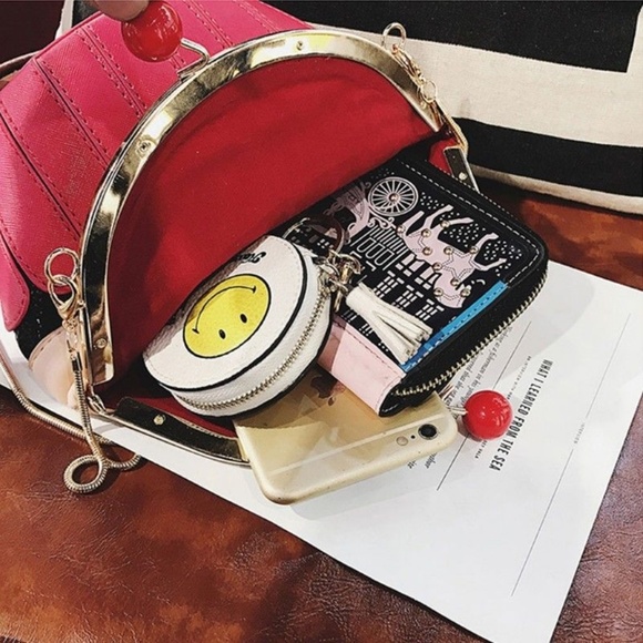 NWT-Fashion Cup Cake Long Chain Strap Cross Body - Picture 8 of 8